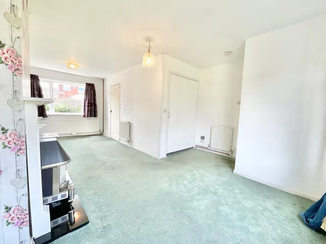 Derwent Drive, Cheadle, ST10, photo 2