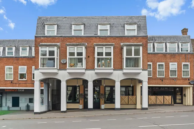 High Street Cheam, Sutton SM3 8RF, photo 1