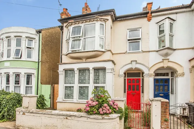 Brightwell Avenue, Westcliff-on-Sea, Essex, SS0, photo 1
