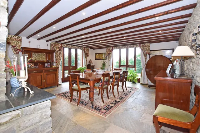 Photo 2 — Trimshayes Barn, Stockland, Honiton, Devon, EX14 9LL