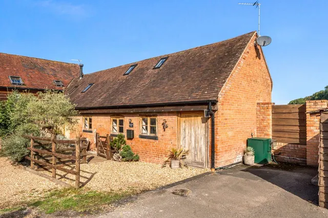 Halesend Grittles End, Storridge, Malvern, Herefordshire, WR13 5EW, photo 1
