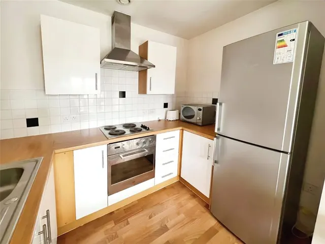Conisbrough Keep, Coventry, CV1, photo 2