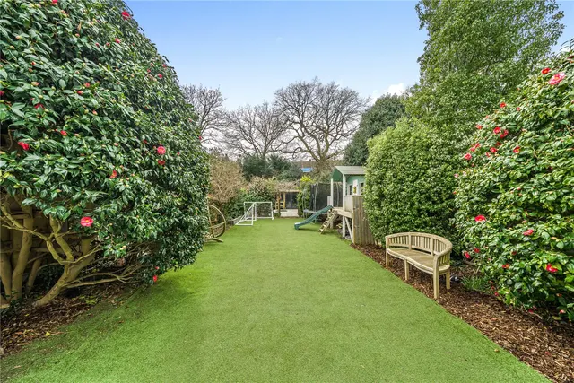 Photo 3 — Hanworth Road, Hampton, TW12 3DH