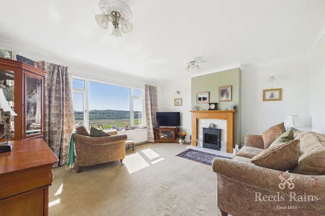Photo 2 — Park View, Castleford, West Yorkshire, WF10