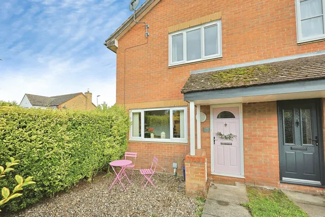 Hillcrest Avenue, Dereham, photo 1