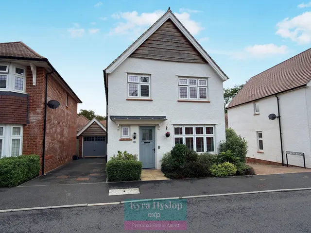 Hawkins Road, Exeter, EX1, photo 1