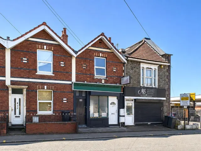 344, Two Mile Hill Road, Kingswood, Bristol, BS15 1AJ, photo 1