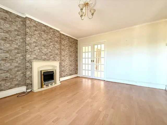 Drummond Road, Crosby, L23, photo 3