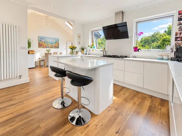 Green Lane, Hucclecote, GL3, photo 2