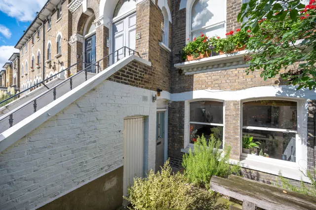 London, NW1, photo 1