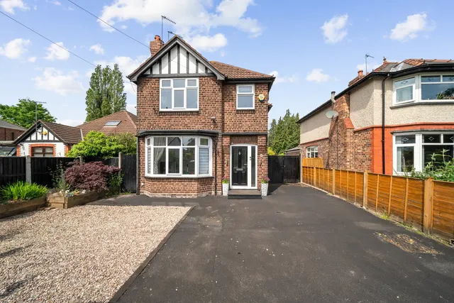Warrington Road, Cuddington, Northwich, CW8 2LH, photo 1