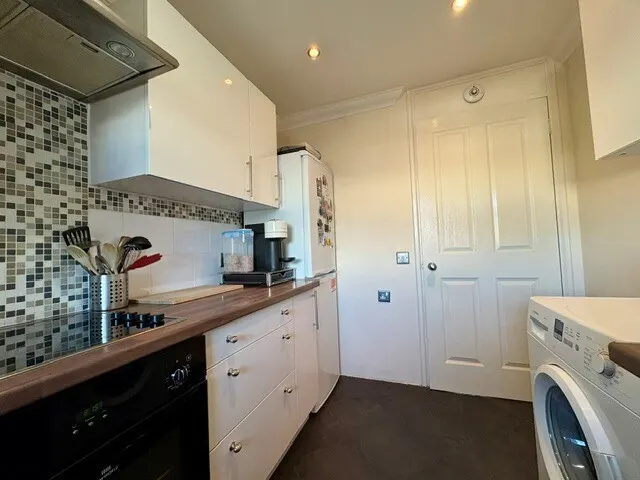Runswick Court, Symonds Green, SG1, photo 3