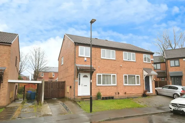 Crestwood Court, Sheffield Lane Top, S5, photo 1