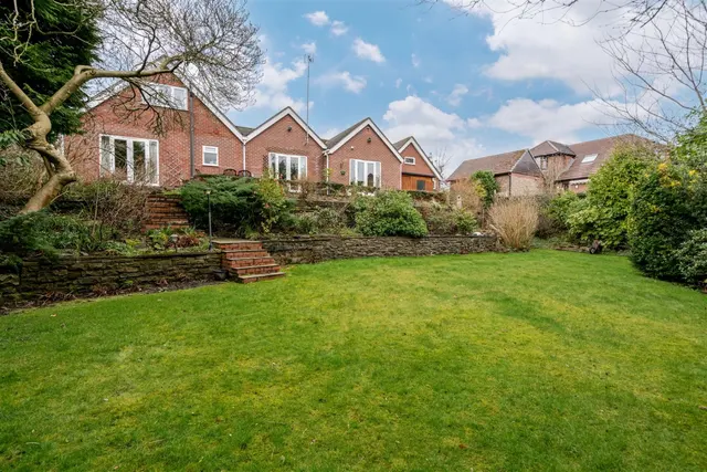 Lambton Road, Worsley, M28, photo 3
