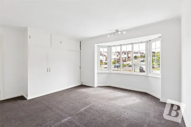 Waldegrave Court, Upminster, RM14, photo 3