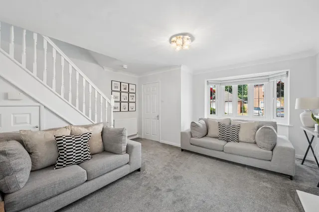 Carnegie Close, Sale, photo 3