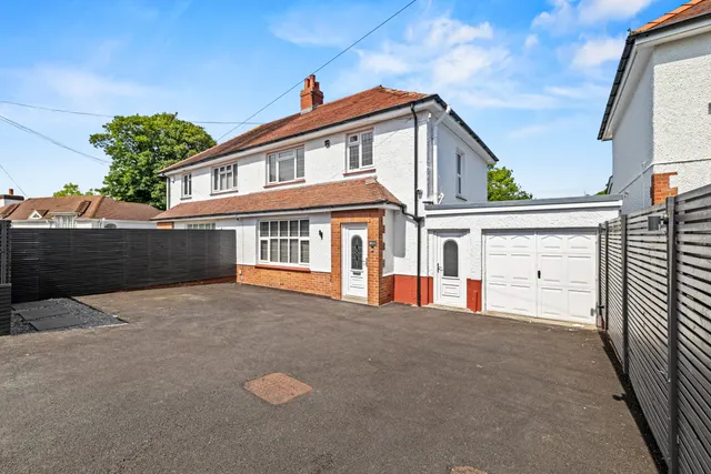 Southward Lane, Swansea, SA3, photo 1