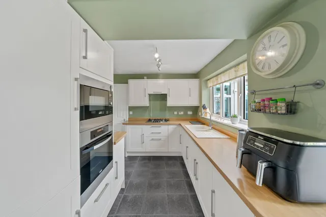 Photo 3 — Wotton Drive, Ashton-In-Makerfield, Wigan, Wigan, WN4 8XR