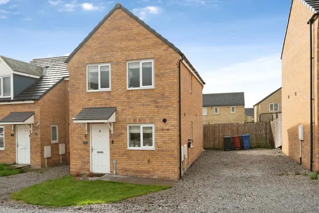 Hurtley Street, Burnley, BB10, photo 1