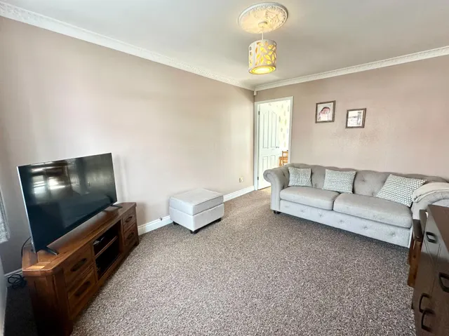 Photo 3 — Hawkswell Drive, Wolverhampton, WV13