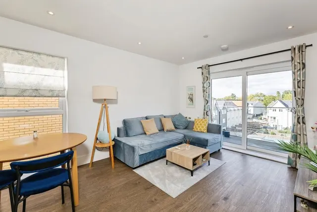 Fairhaven Drive, Reading, RG2, photo 1
