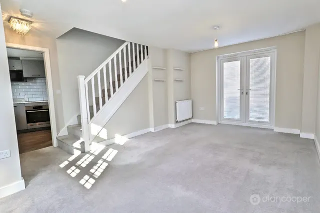 Sunburst Drive, Manor Fields, CV11, photo 3