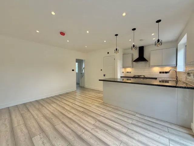 Kings Road, Kingstanding, B44, photo 3