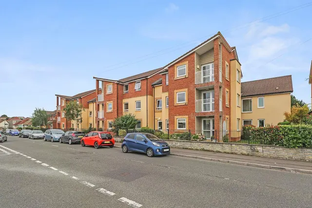 Station Road, Worle, BS22, photo 1