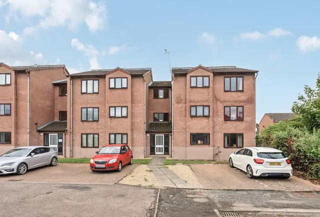 Coventry Close, Tewkesbury, GL20 5HR, photo 1