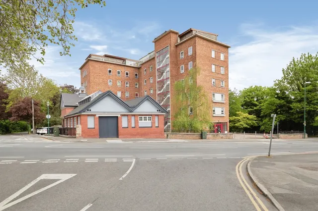Woodborough Road, Nottingham, photo 1