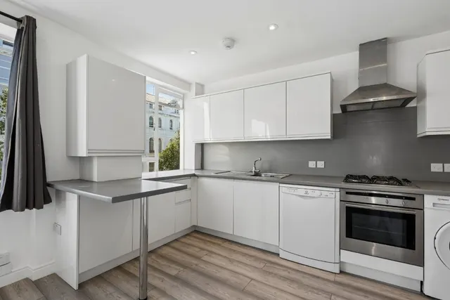 Lansdowne Road, Notting Hill, W11, photo 2