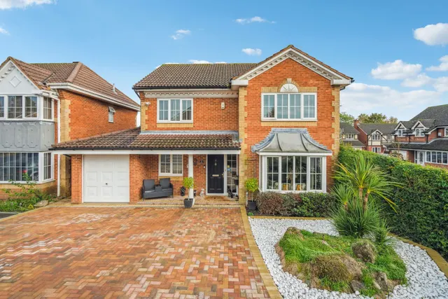 The Spinney, High Wycombe, HP11, photo 1