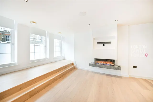 Oldbury Place, London, photo 2
