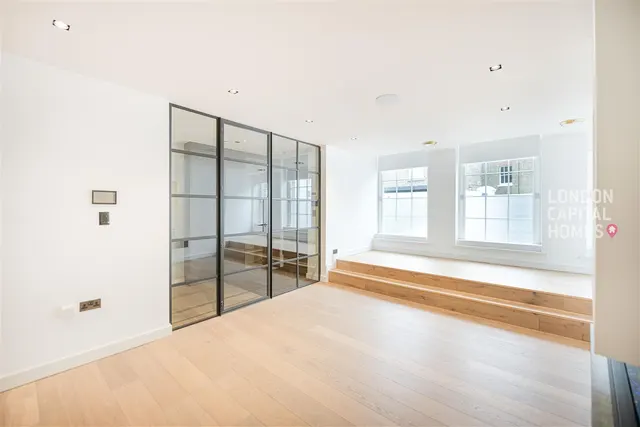 Oldbury Place, London, photo 3