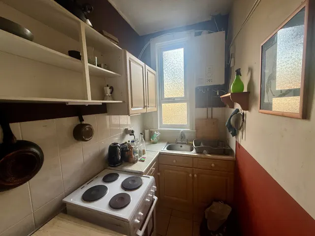 Grove Avenue, Moseley, B13, photo 3
