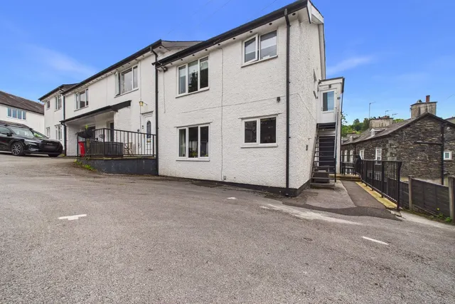 Elim Mews, Bowness-on-Windermere, LA23, photo 1