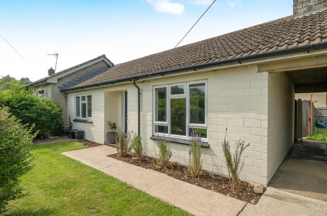 Pickwick Road, Corsham, SN13, photo 2
