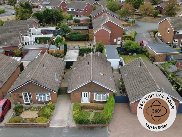 Dean Close, Sandbach, CW11, photo 1