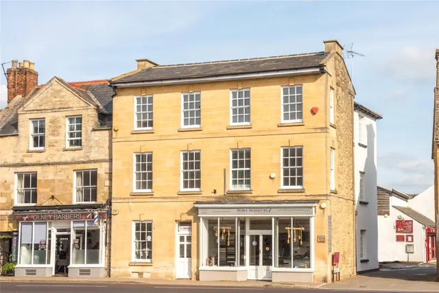 High Street South, Olney, MK46, photo 1