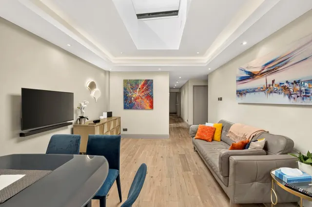 Brook Mews North, London, W2, photo 1