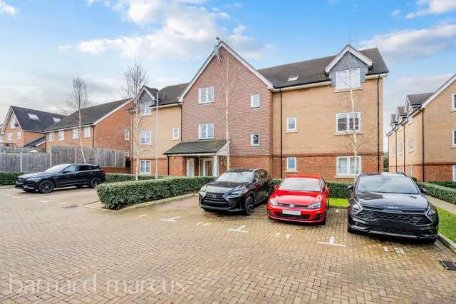 Ceres Crescent, Epsom, photo 1
