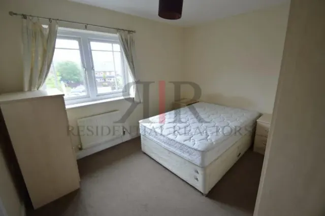 Tabard Street, London, SE1, photo 2