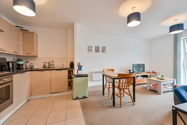 Flat 21, Buick House, Kingston Upon Thames, photo 1