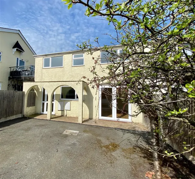 The Hollies Mews, Malvern, WR14, photo 1