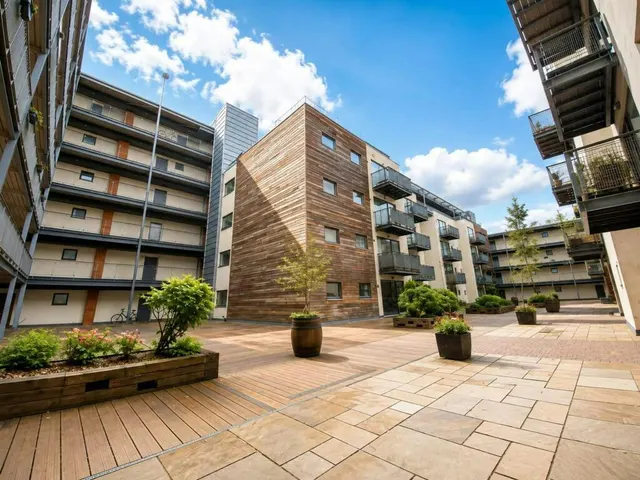 Photo 2 — Isaac Way, Manchester, M4