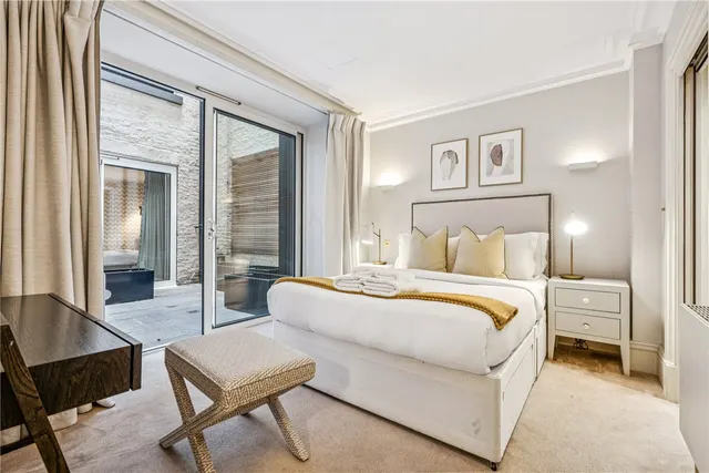 Inverness Terrace, London, W2, photo 3