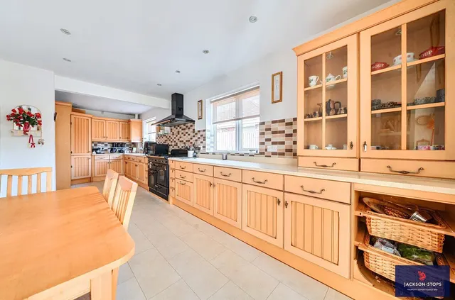 Spinney Way, Northampton, NN3, photo 3
