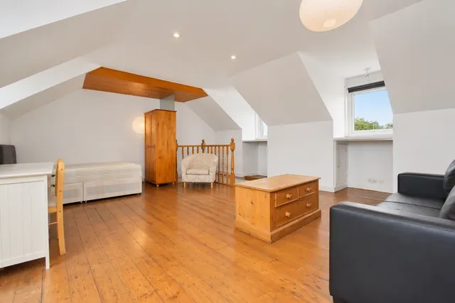 North Villas, Camden, NW1, photo 2