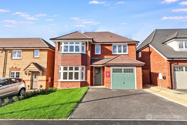 Salo Way, Arden Fields, CV12, photo 1