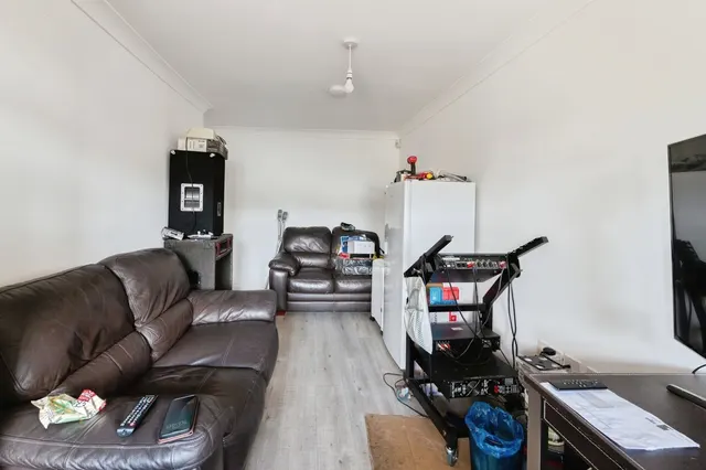 Photo 3 — Southwark Path, Basildon, Essex, SS14